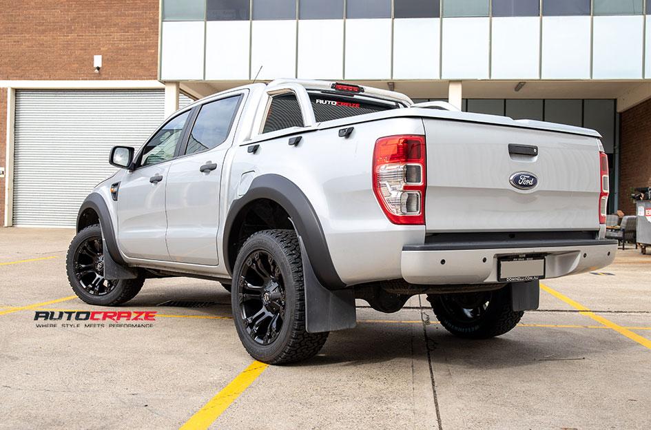 FORD-RANGER-VAPOR-MATTE-BLACK